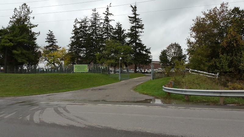 Islamic Society of York Region (ISYR)